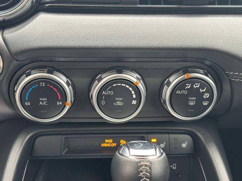 Used 2023 MAZDA MX-5 Miata Grand Touring image 15