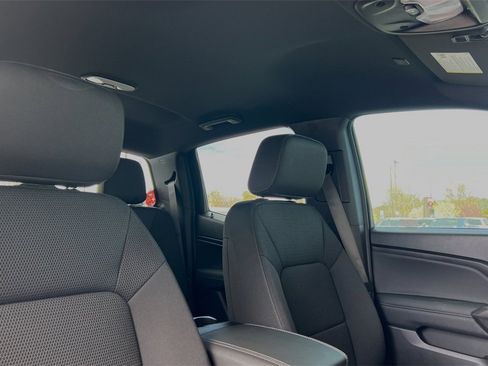 Used 2024 GMC Canyon Elevation w/ Convenience Package image 14