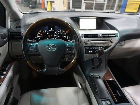 Used 2011 Lexus RX 350 2WD w/ Premium Pkg image 5