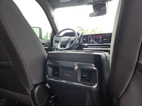 New 2026 GMC Sierra 3500 SLE w/ SLE Convenience Package image 24