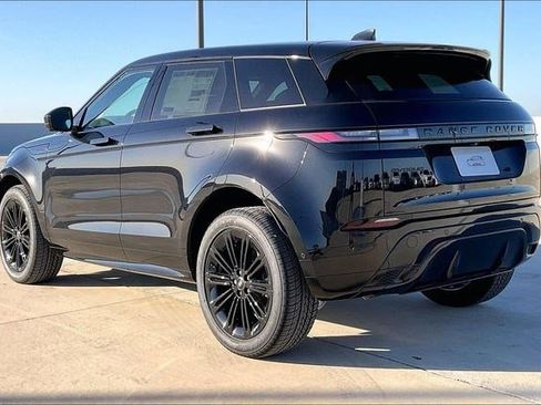 New 2026 Land Rover Range Rover Evoque Dynamic SE image 3