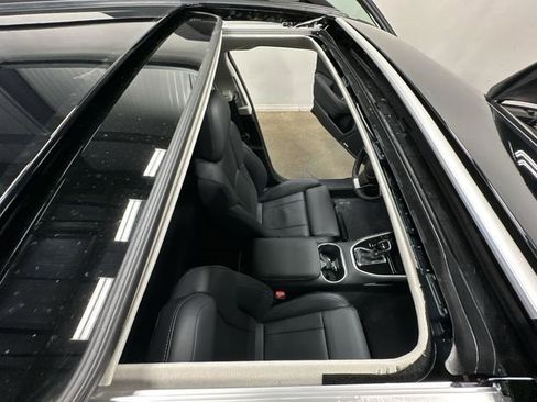 Certified 2025 Subaru Outback Limited XT image 6