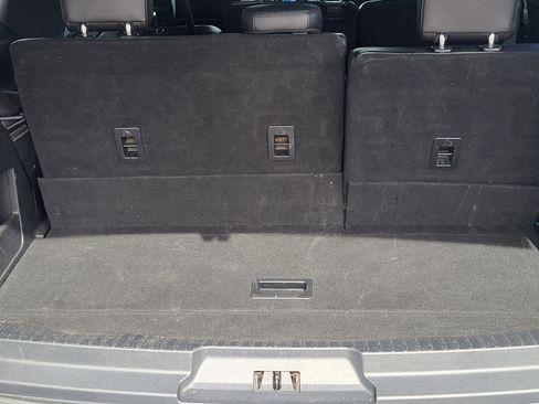 Used 2019 Ford Expedition XLT w/ Equipment Group 202A image 32