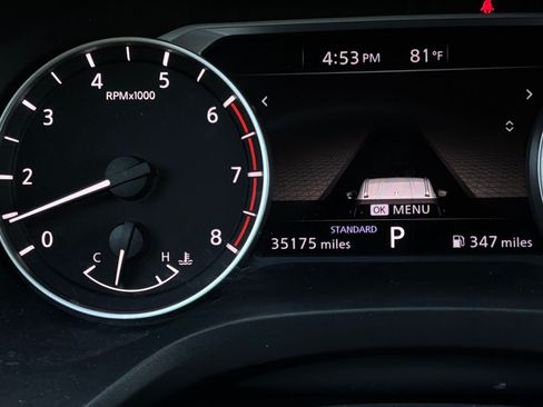 Used 2025 Nissan Rogue SV FWD image 38