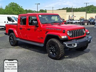 Used 2025 Jeep Gladiator Sport AWD/4WD video 1
