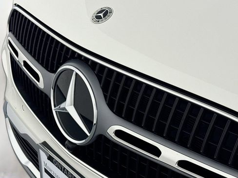 Certified 2025 Mercedes-Benz GLC 300 image 13