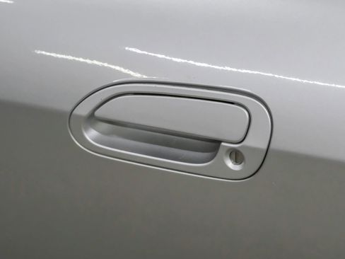 Used 2003 Honda S2000 image 26