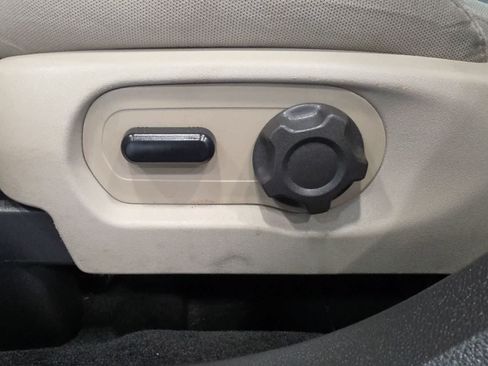 Used 2015 Ford Explorer FWD image 15