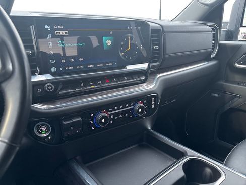 Used 2024 Chevrolet Silverado 3500 LTZ w/ LTZ Plus Package image 22