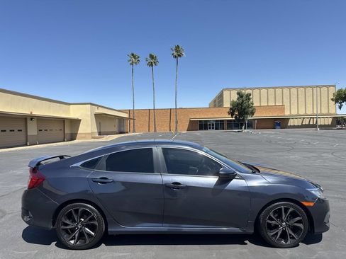 Used 2018 Honda Civic LX image 8