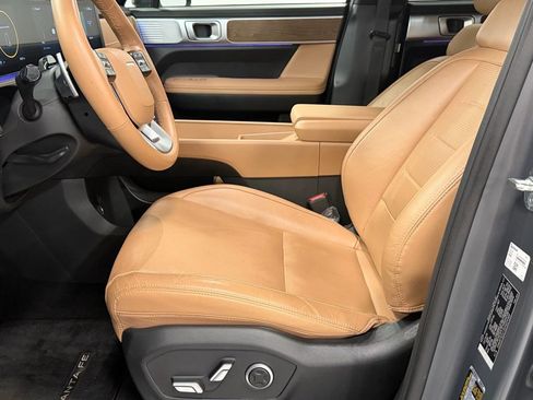Used 2025 Hyundai Santa Fe Limited image 13