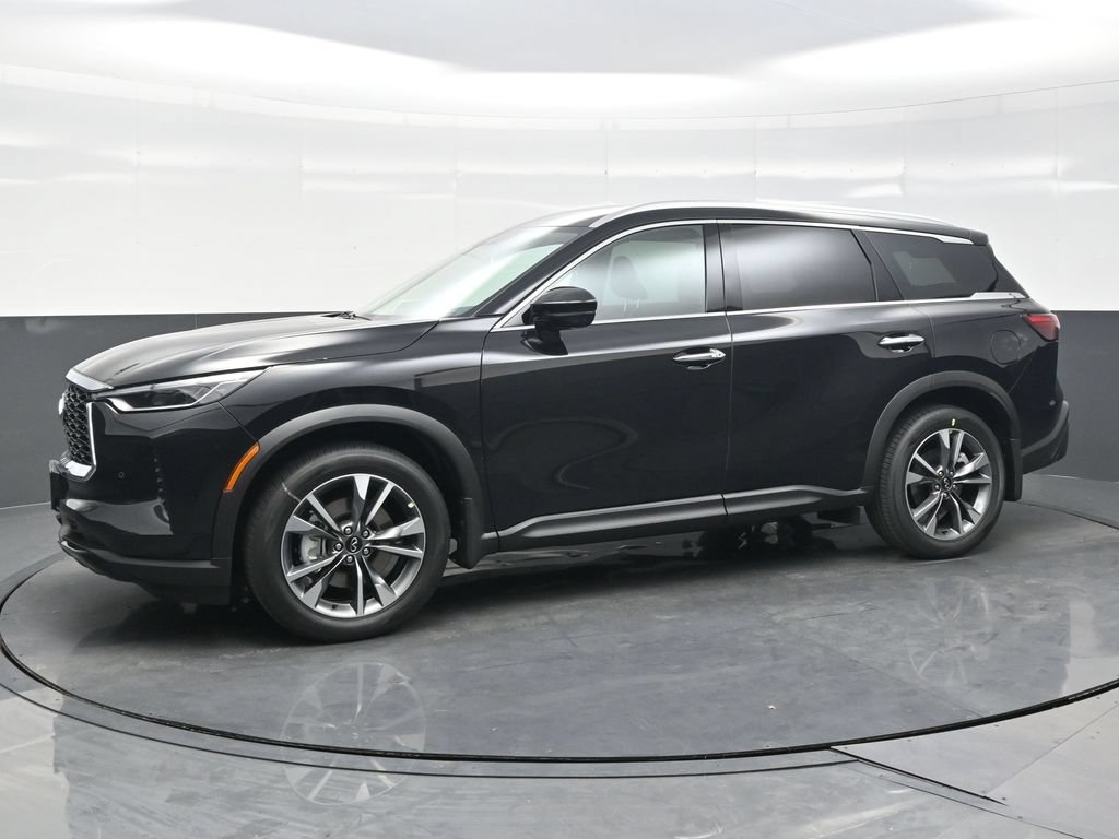 Certified 2025 INFINITI QX60 Luxe w/ Vision Package AWD/4WD image 3