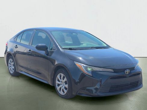Used 2024 Toyota Corolla LE FWD image 8