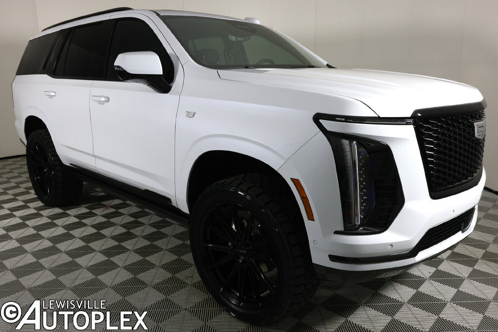 Used 2026 Cadillac Escalade Sport w/ LPO, ONYX Package AWD/4WD image 3