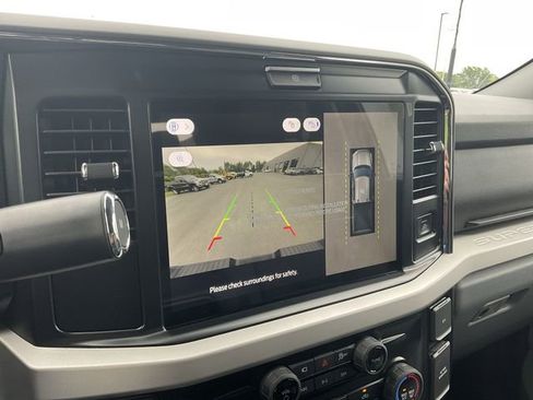 New 2026 Ford F250 XLT w/ XLT Premium Package AWD/4WD image 17