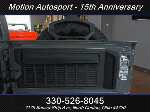 Used 2022 Jeep Wrangler Unlimited Sahara image 12