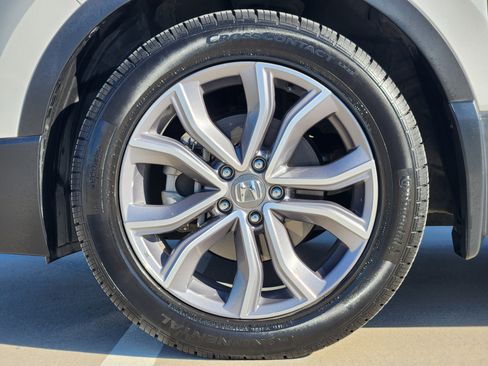 Used 2020 Honda CR-V Touring image 11