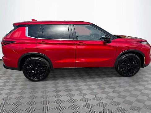 Used 2026 Mitsubishi Outlander LE FWD image 8