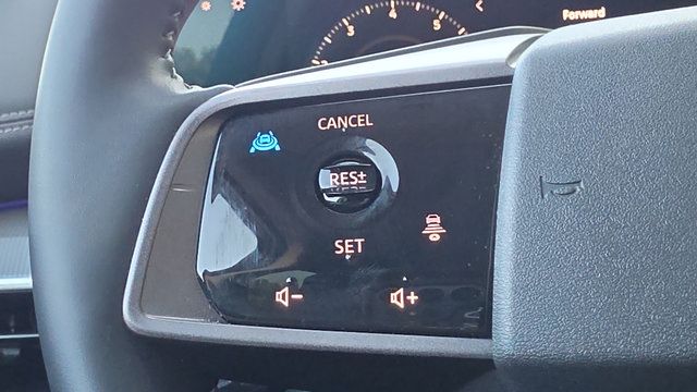 Used 2025 Nissan Murano SL AWD/4WD image 12