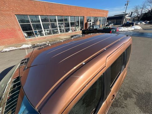 Used 2014 Ford Transit Connect XLT image 15