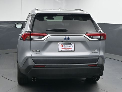 Used 2024 Toyota RAV4 LE image 7