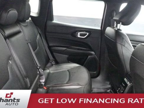 Used 2022 Jeep Compass Limited AWD/4WD image 10