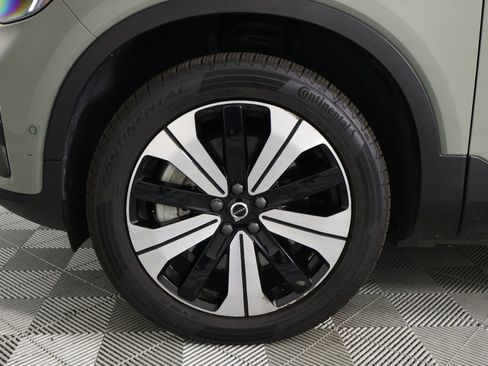 Used 2023 Volvo XC40 Recharge Plus w/ Protection Package Premier AWD/4WD image 26