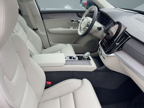 New 2026 Volvo XC90 T8 Ultra w/ Protection Package Premier AWD/4WD image 30