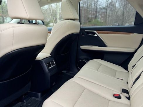 Used 2022 Lexus RX 350 AWD w/ Premium Package image 10