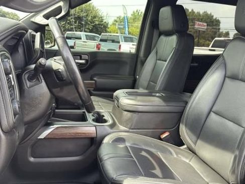 Certified 2021 Chevrolet Silverado 1500 High Country w/ Technology Package AWD/4WD image 5