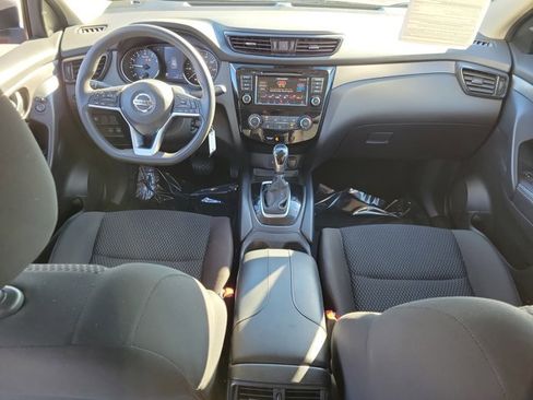 Used 2021 Nissan Rogue Sport S image 13
