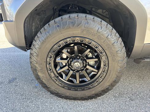 Used 2024 Toyota Land Cruiser image 10