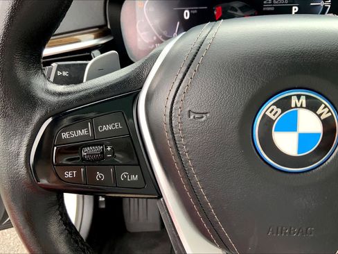 Used 2023 BMW 530e 530e image 21