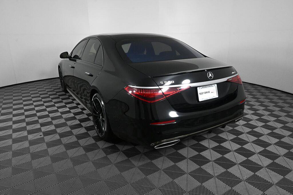 Certified 2025 Mercedes-Benz S 580 4MATIC Sedan image 4