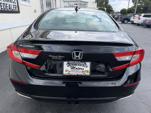 Used 2019 Honda Accord LX image 6