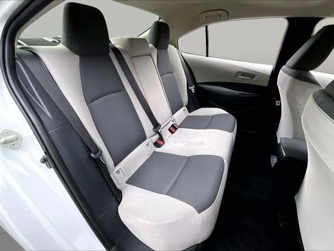 Used 2024 Toyota Corolla LE FWD image 19