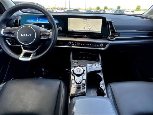 Used 2025 Kia Sportage SX Prestige image 13