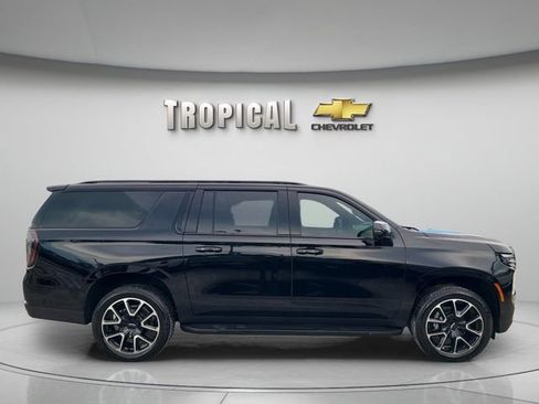 New 2026 Chevrolet Suburban RST w/ Comfort Package RWD image 6