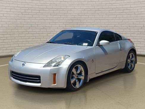 Used 2006 Nissan 350Z Touring w/ (N93) Cargo Convenience Pkg RWD image 1