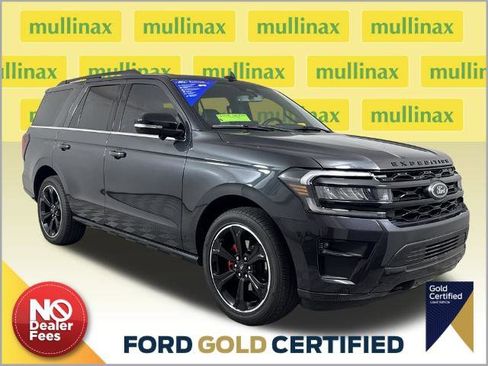 Certified 2023 Ford Expedition Limited image 1