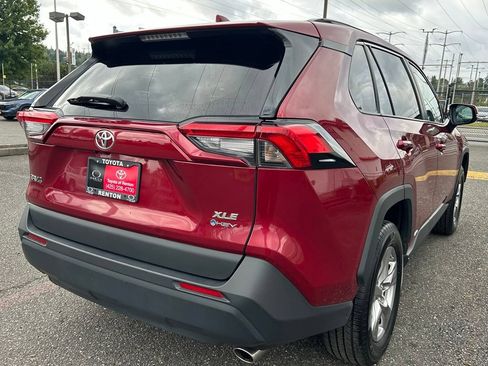 Certified 2025 Toyota RAV4 XLE w/ Convenience Package AWD/4WD image 5