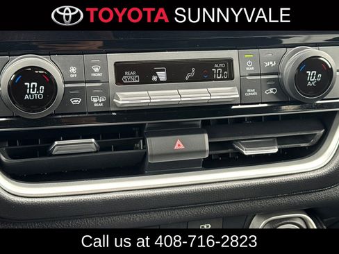 Certified 2025 Toyota Grand Highlander AWD image 26