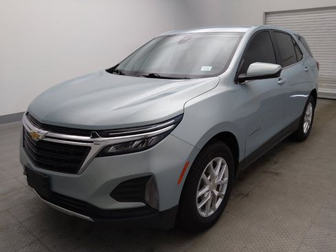 Used 2022 Chevrolet Equinox LT FWD image 2