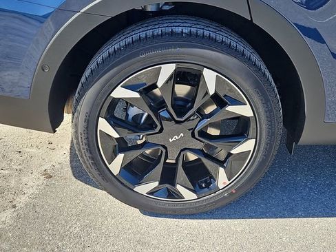 New 2026 Kia Sorento SX image 5