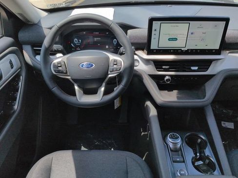 New 2026 Ford Explorer Active RWD image 16