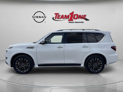 Used 2023 Nissan Armada Platinum w/ Captain's Chairs Package AWD/4WD image 5