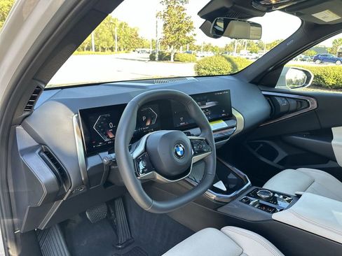 New 2025 BMW X3 xDrive30i w/ Convenience Package image 12