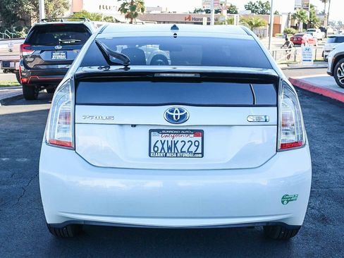 Used 2012 Toyota Prius Plug-In Hybrid image 7