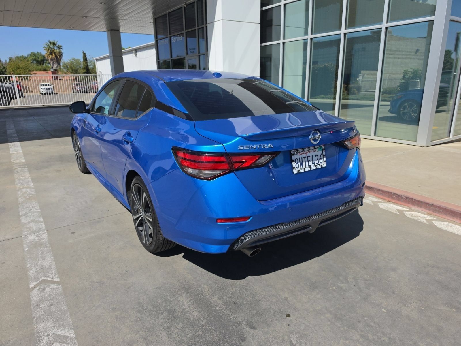 Used 2021 Nissan Sentra SR FWD image 4