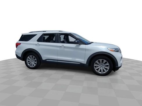 Used 2020 Ford Explorer Limited AWD/4WD image 9